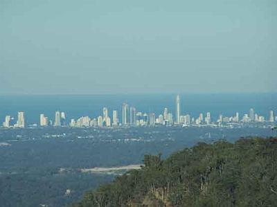 Surfers-from-Mt-Tambourine.jpg