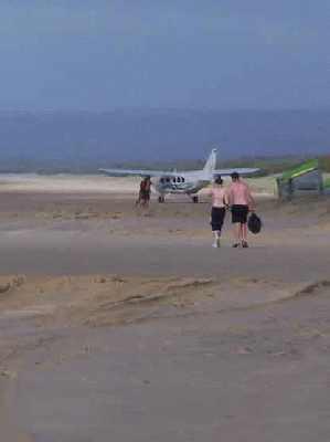 Fraser-Island-landing-strip.jpg