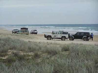 Fraser-Island-traffic.jpg